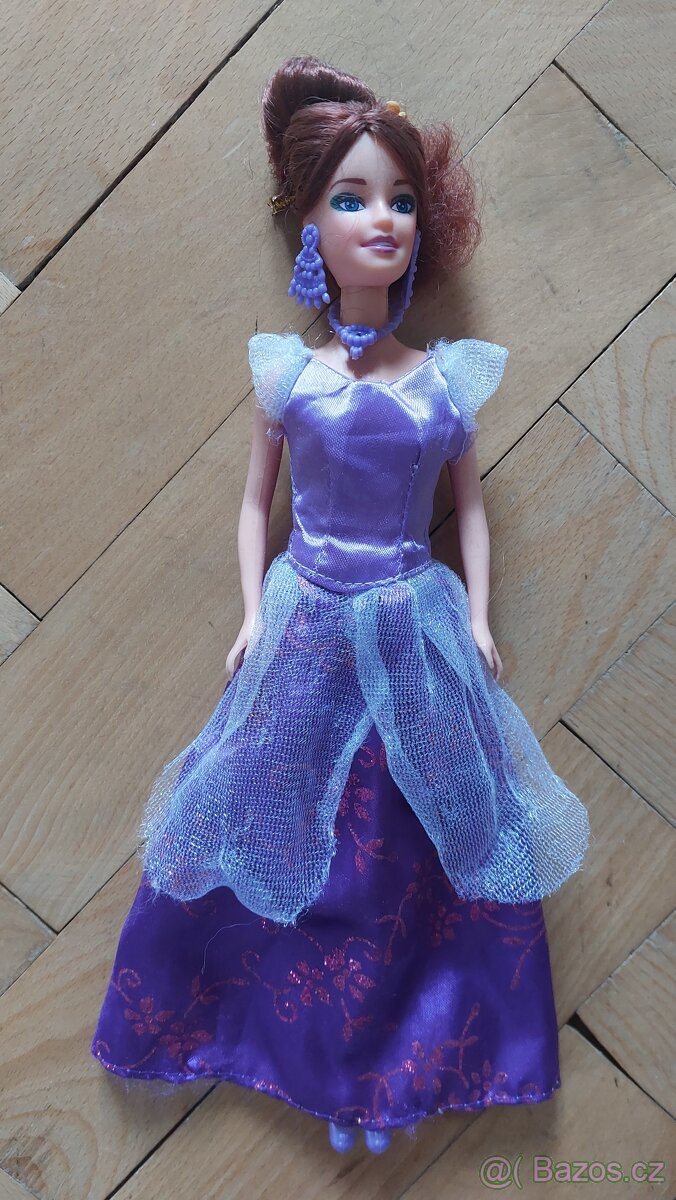3x Barbie - 4