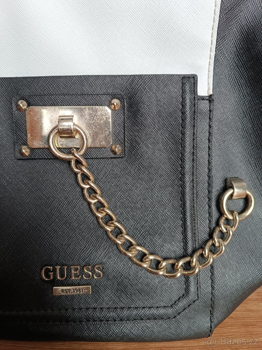 Černo/bílá kabelka Guess - 4