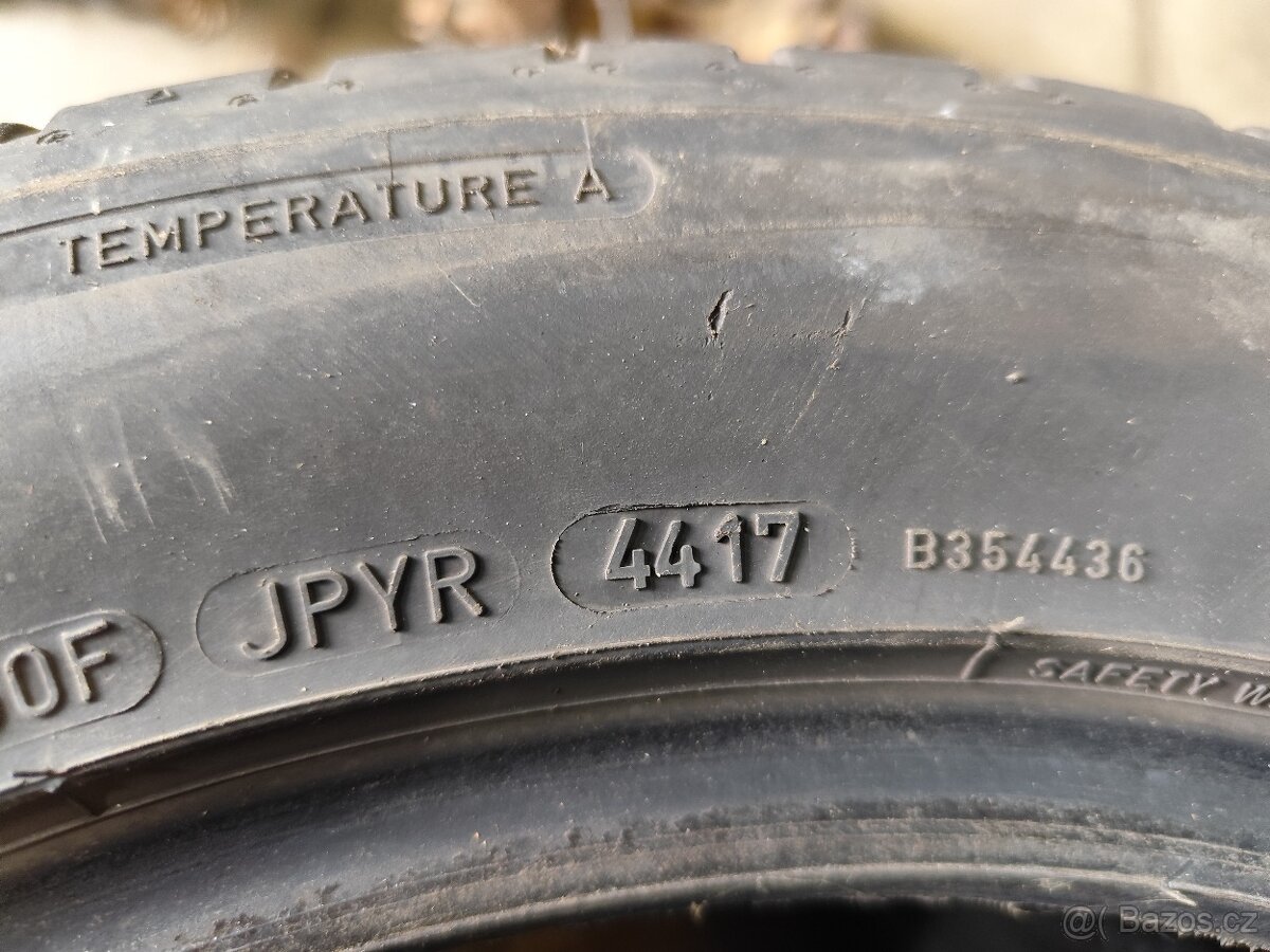 Letní pneu DUNLOP - 205/55R16 - 4