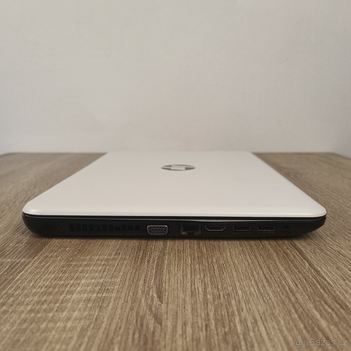 Elegantní Notebook HP - 4