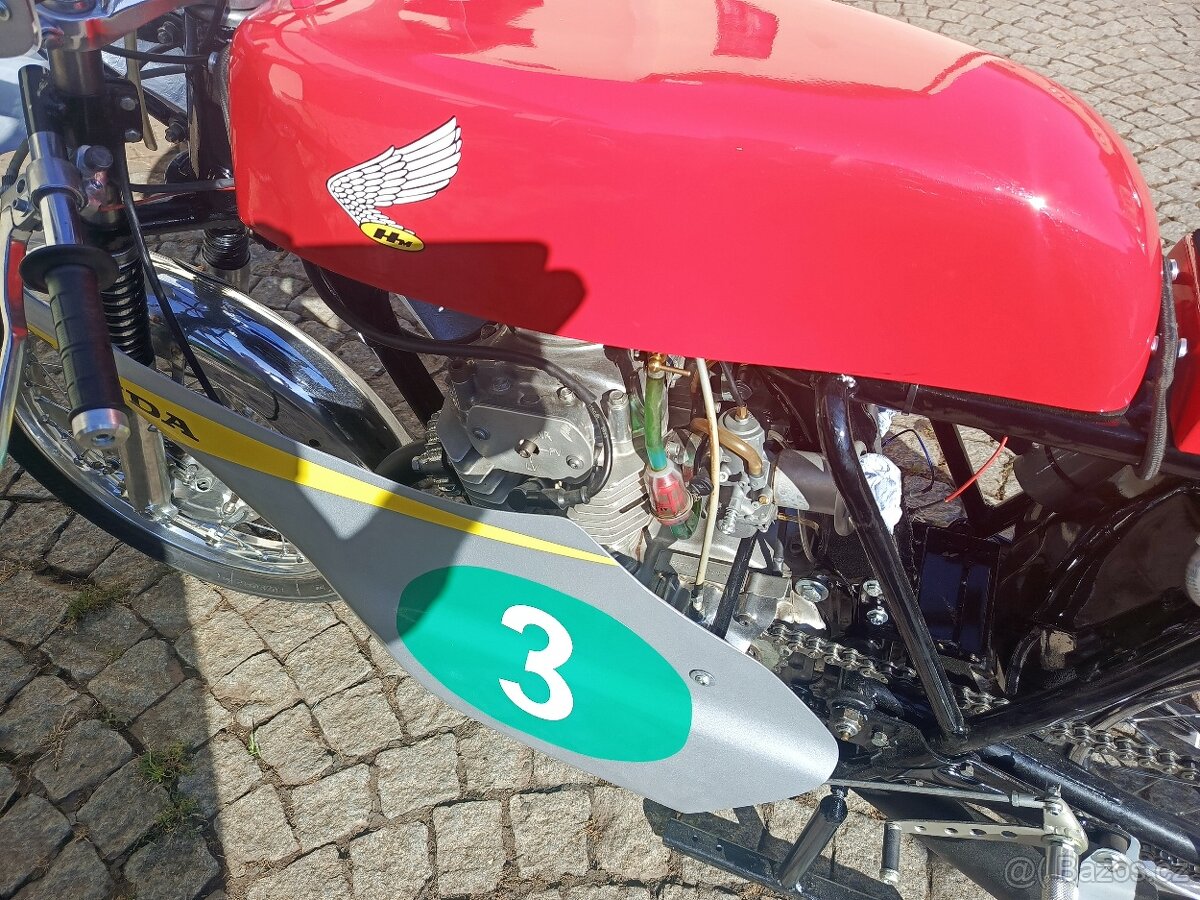Honda CB 250 - 4