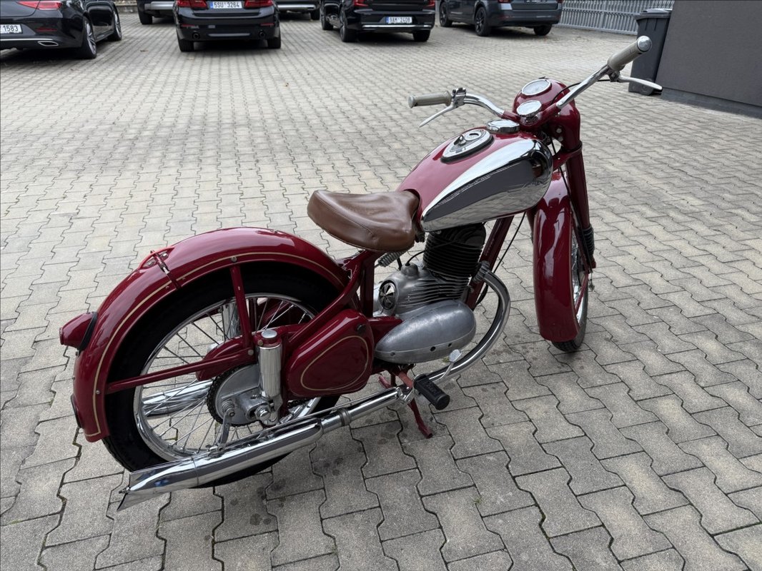 Jawa 250 Pérák 1947 - 4