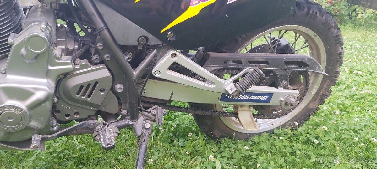 Suzuki DR 650 RSE