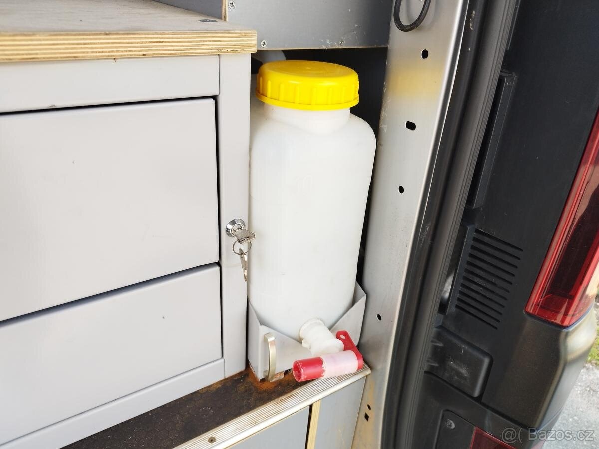 Opel Vivaro 1,6TDCI, 92 KW, POJÍZDNÁ DÍLNA - 4