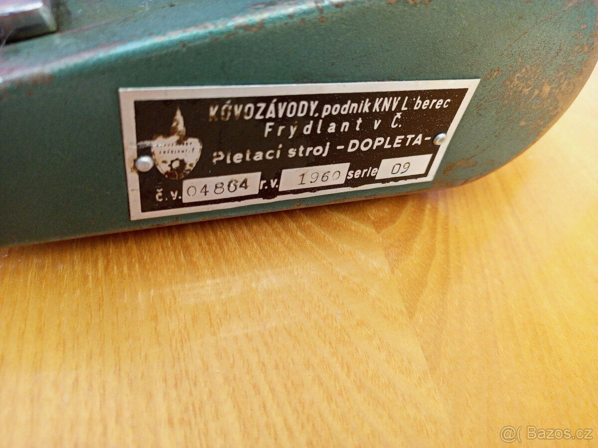 prodám kompletní výbavu pro domácí pletení - 4