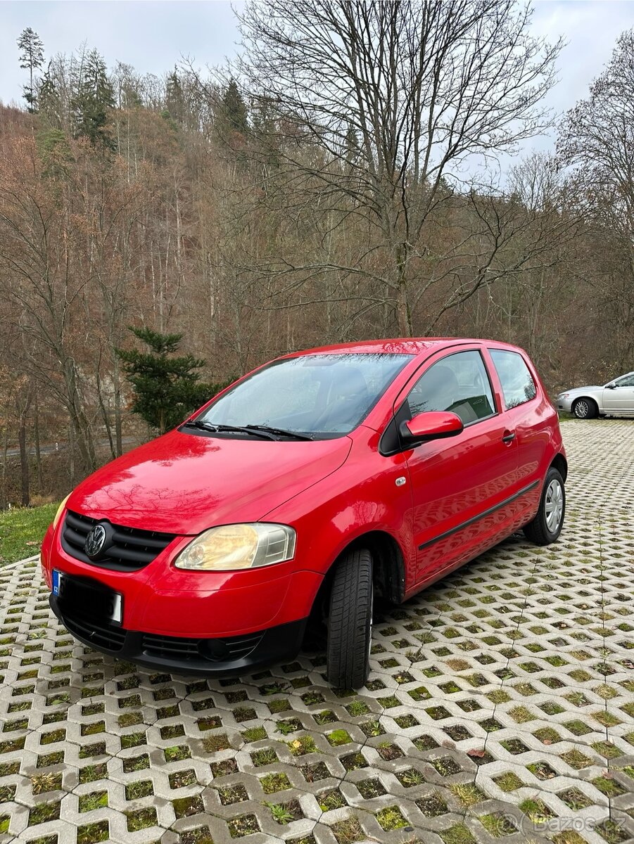 Volkswagen Fox - 4