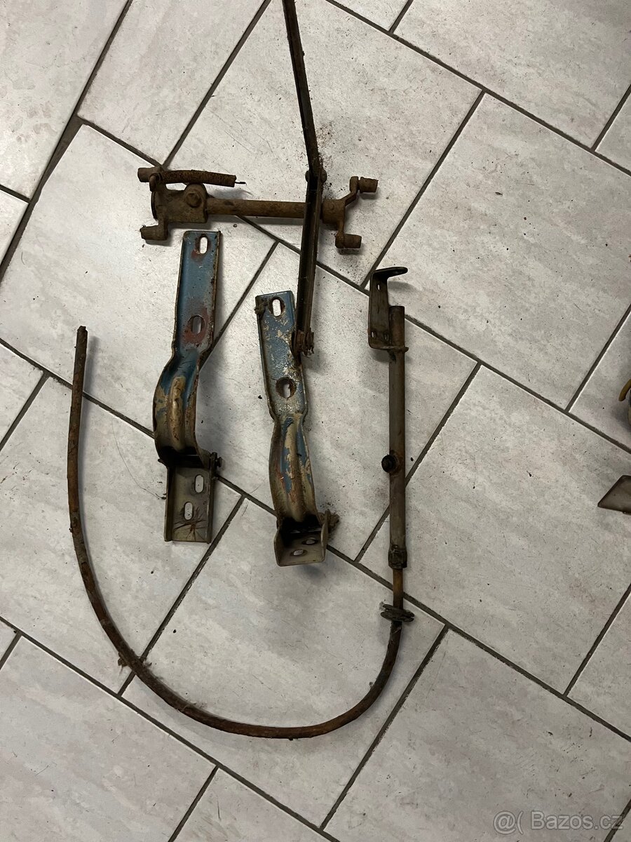 Směs dílu Škoda Spartak Octavie - 4