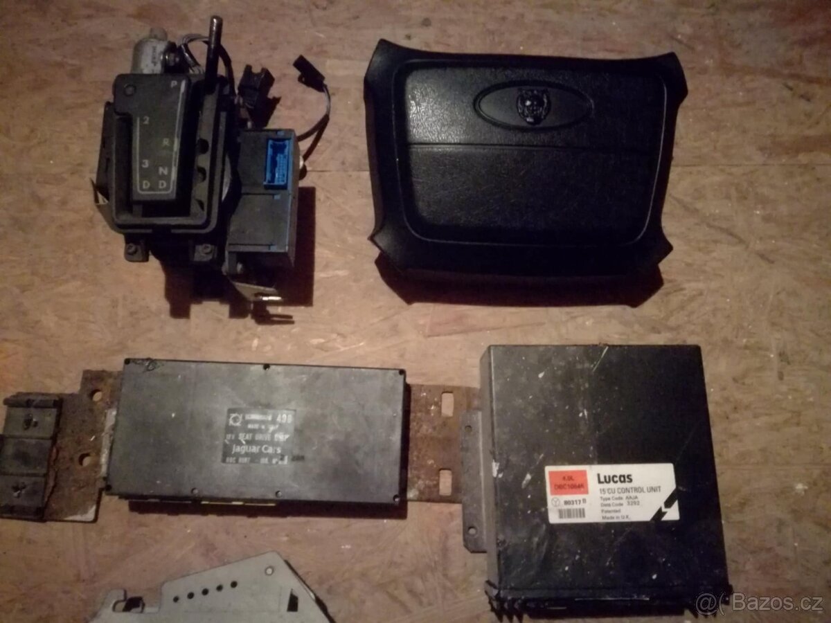 Jaguar XJ40 a X300 řídící jednotky - 4