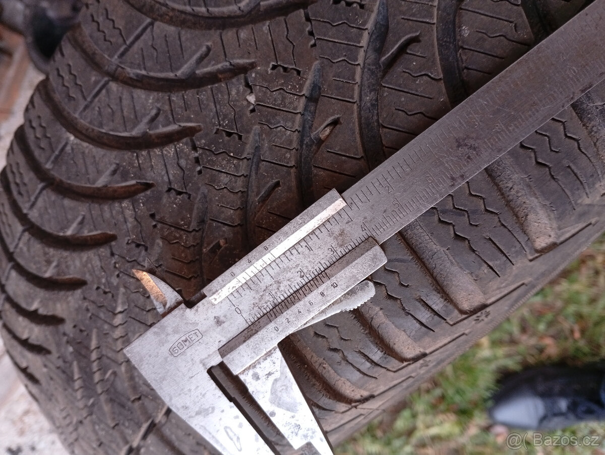 Michelin 195/60R15 - 4