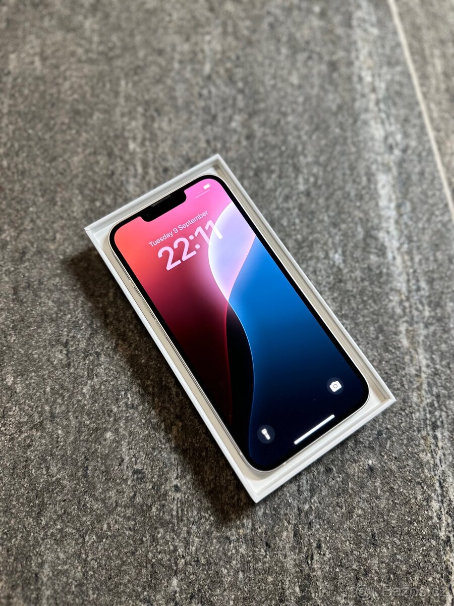 iPhone 13 128GB Bílá - 4