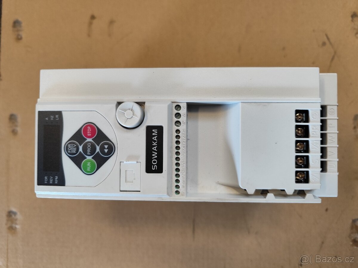 Frekvenční měnič 7,5 kW - 4