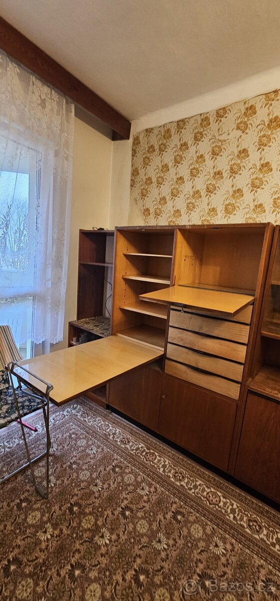 Obývací stěna 60. - 70. léta 20.st. - 4