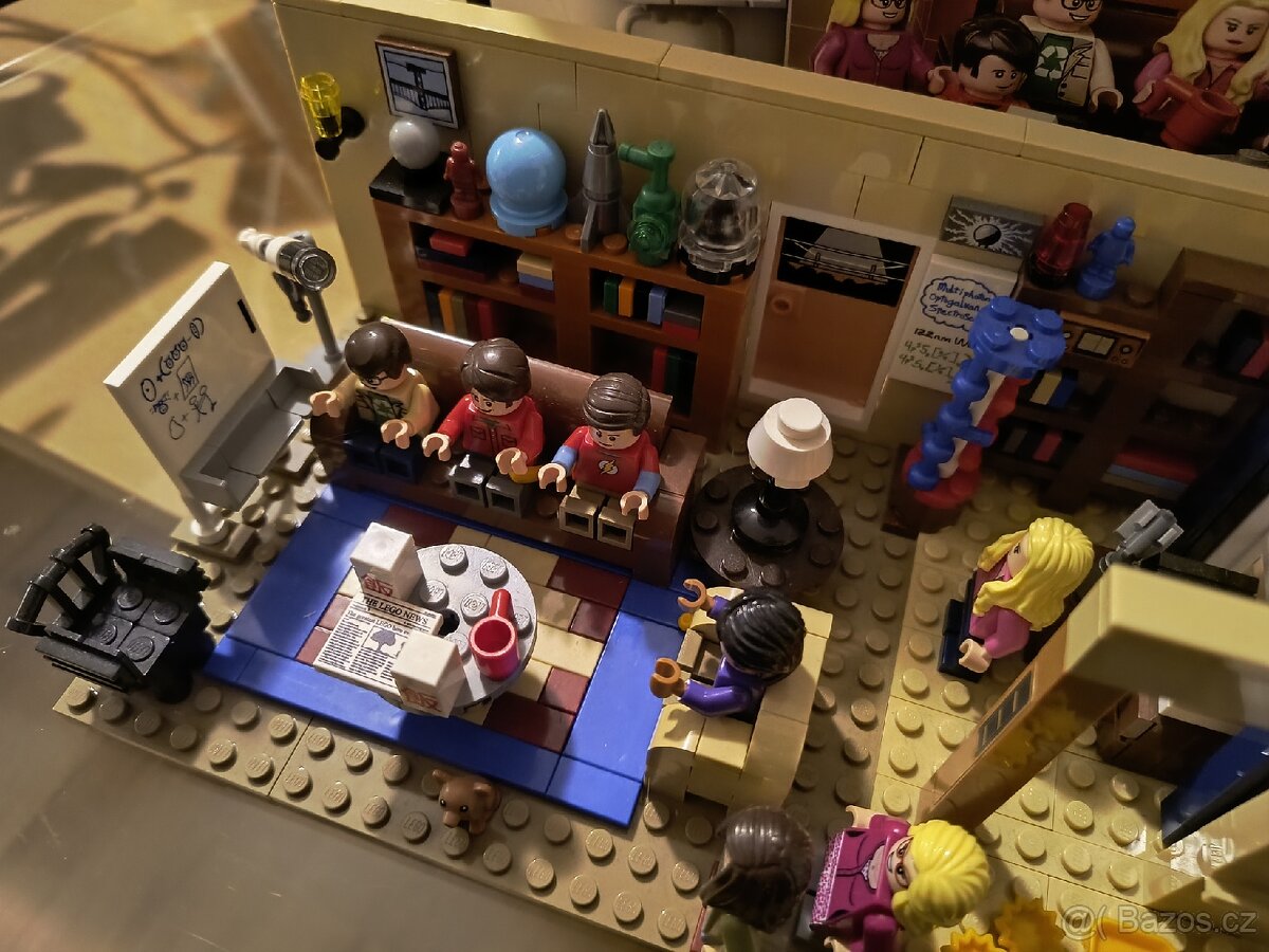 Prodam Lego Big Bang Theory 21302 - 4