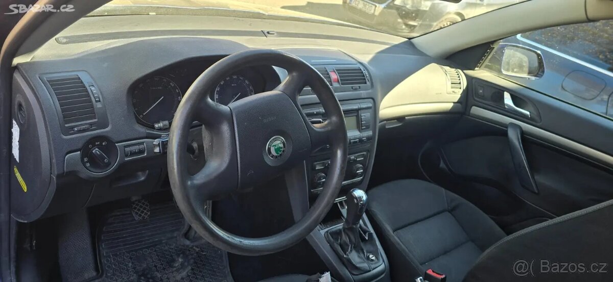 Škoda Octavia 2 sedan BXE - 4