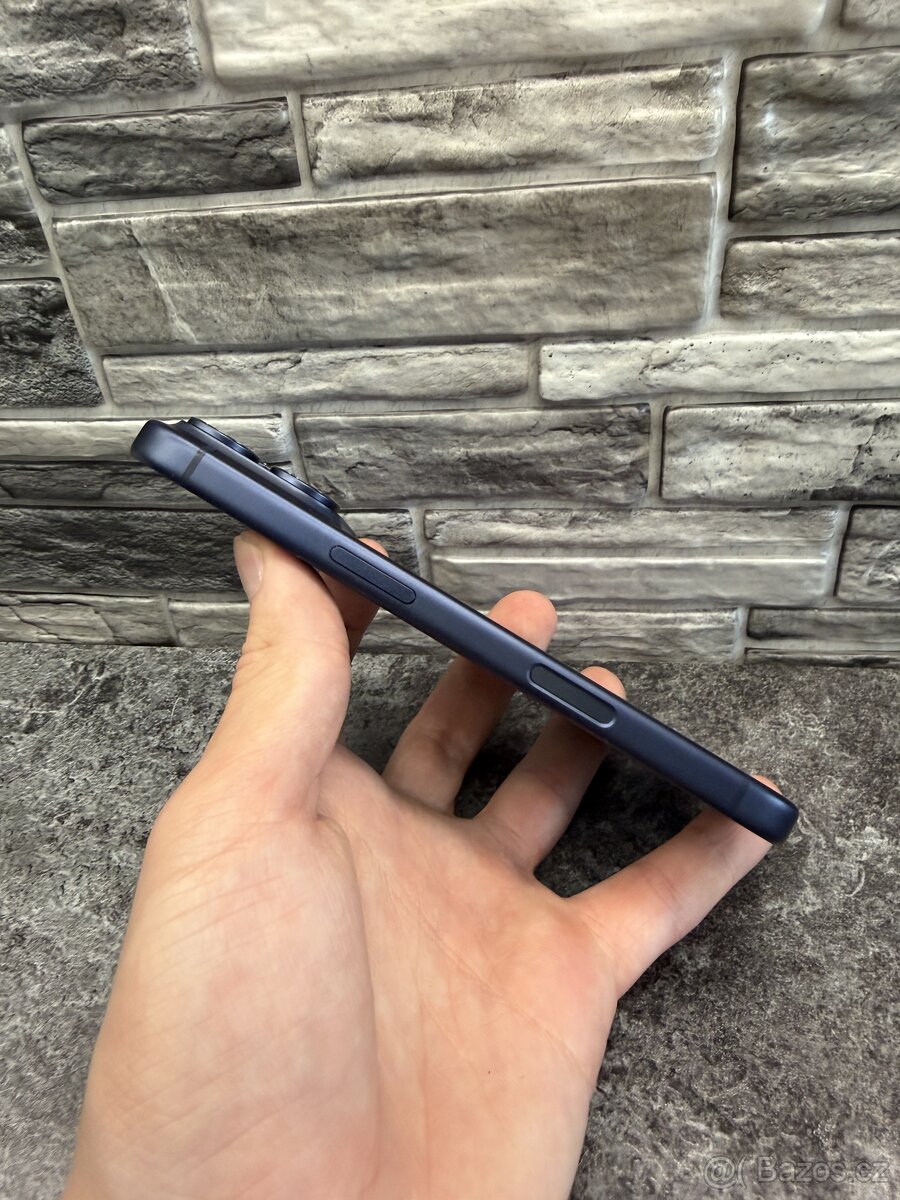 iPhone 17 Pro 256GB Blue, baterie 100%, e-sim - 4