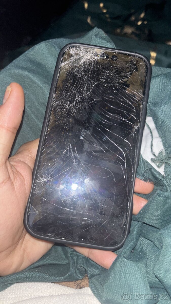 iPhone - 4