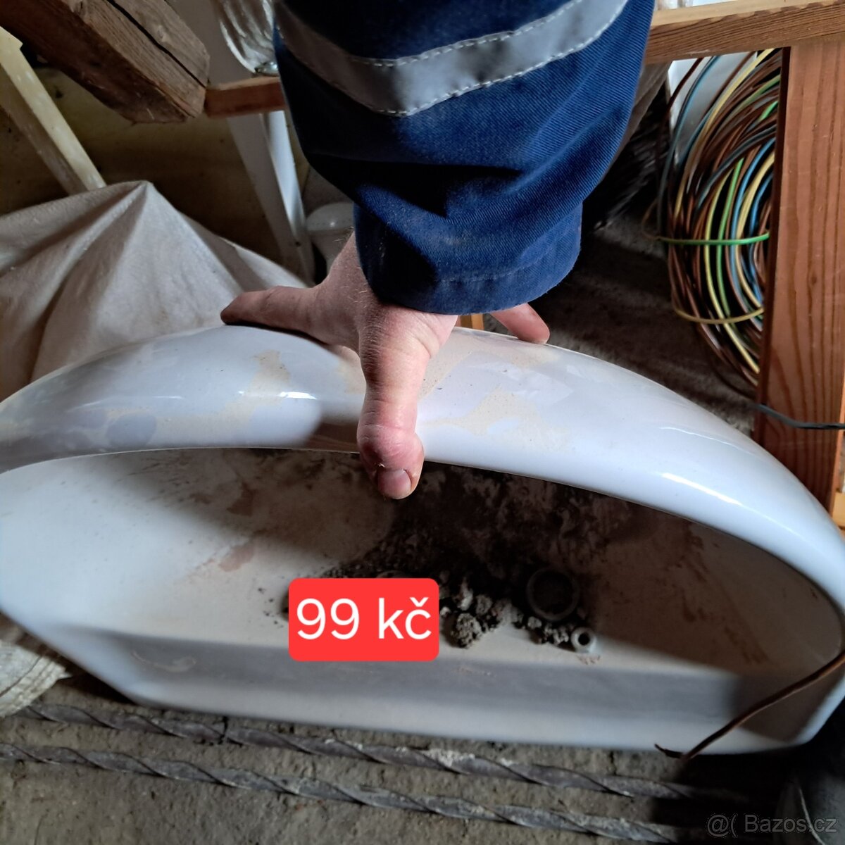 Peřiňák + noční stolek - 4