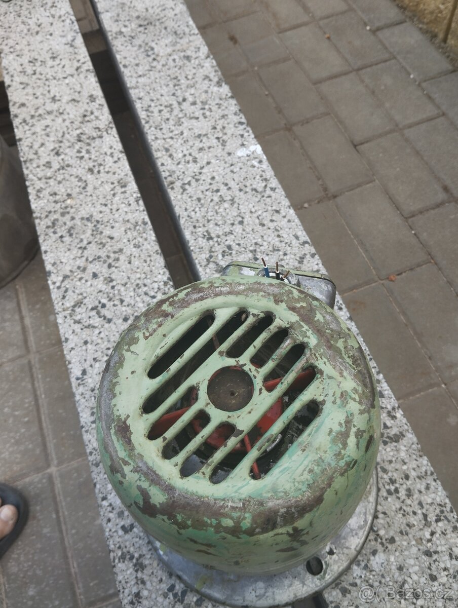 Elektromotor 0,75KW. 1400 ot - 4