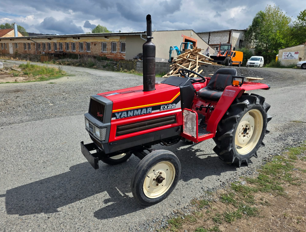 JAPONSKÝ MALOTRAKTOR YANMAR FX22S - 4