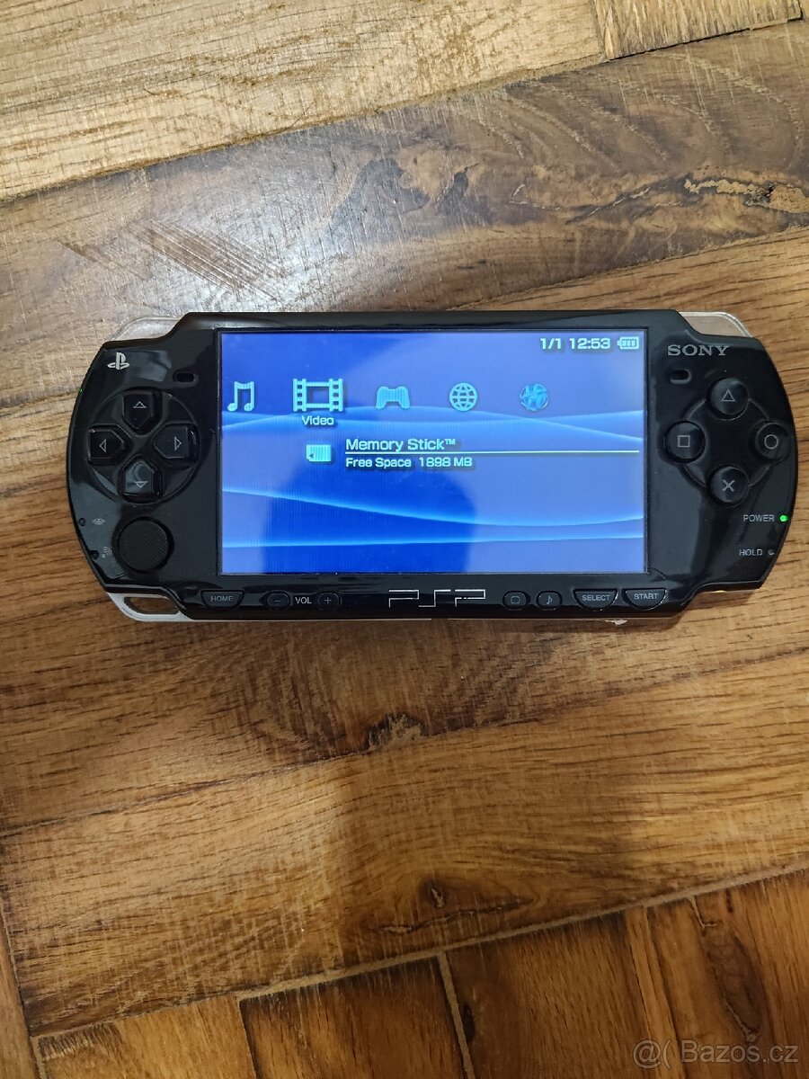 3x PSP - 4