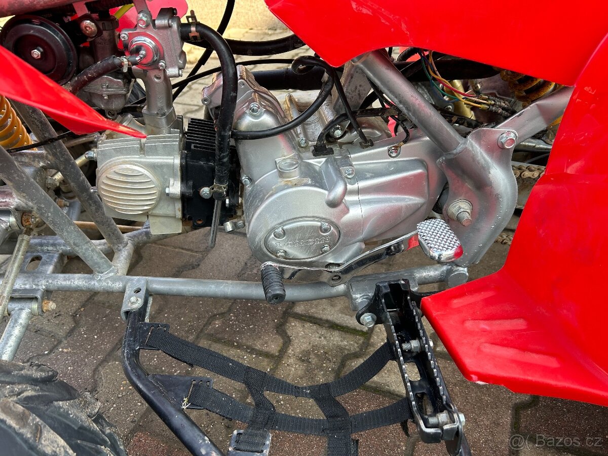 Čtyřkolka 110CCM - velká, jako nová,v hezkém stavu