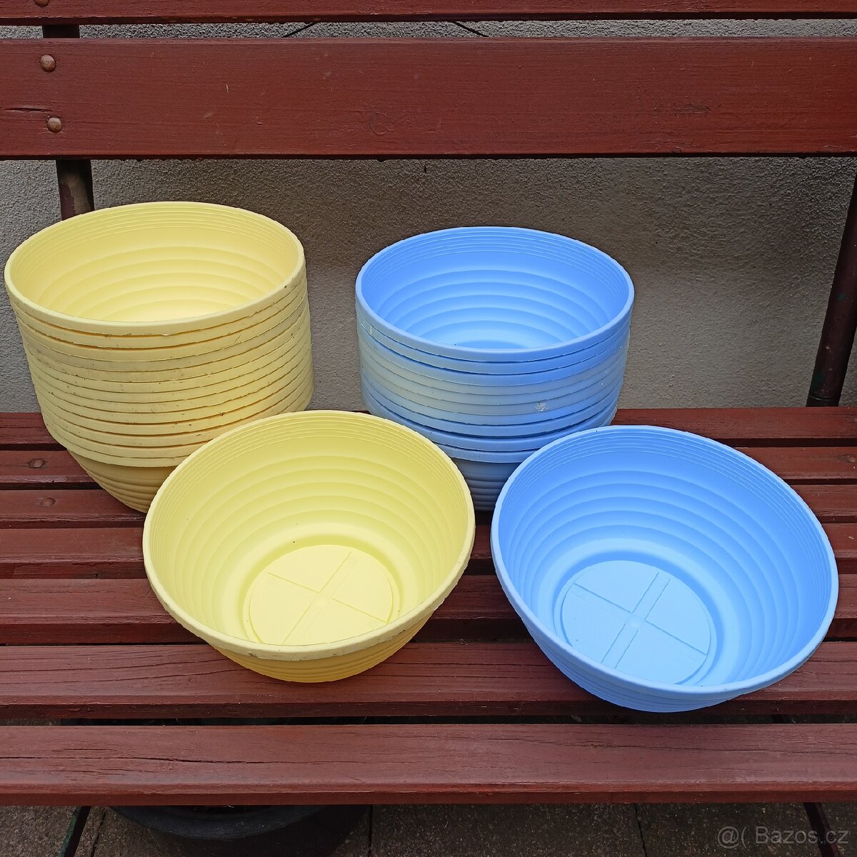 Plastové mísy na květiny - 4