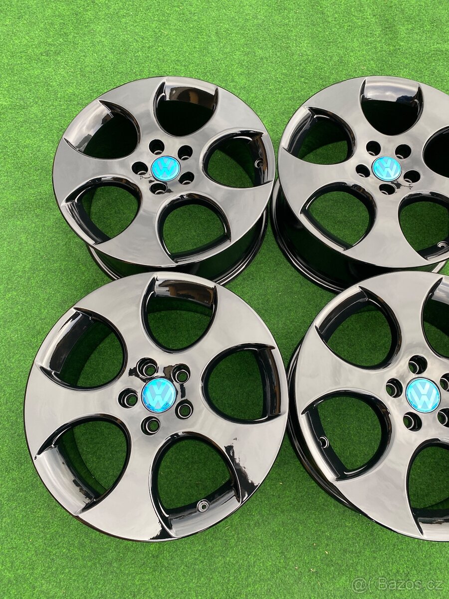 ALU VW GOLF GTI 5X112 R18’ BLACK - 4