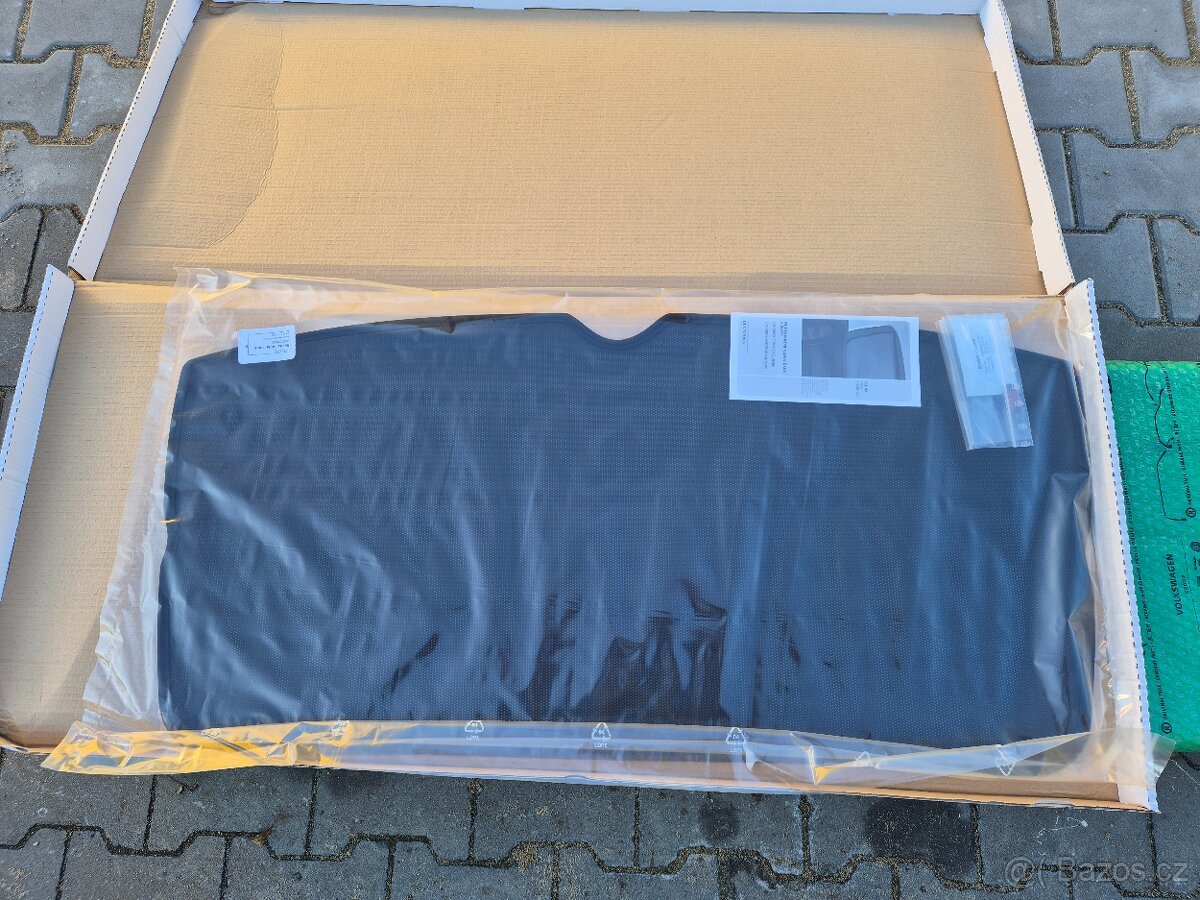 sluneční clona okna pátých dveří Škoda Fabia DCK729003 - 4