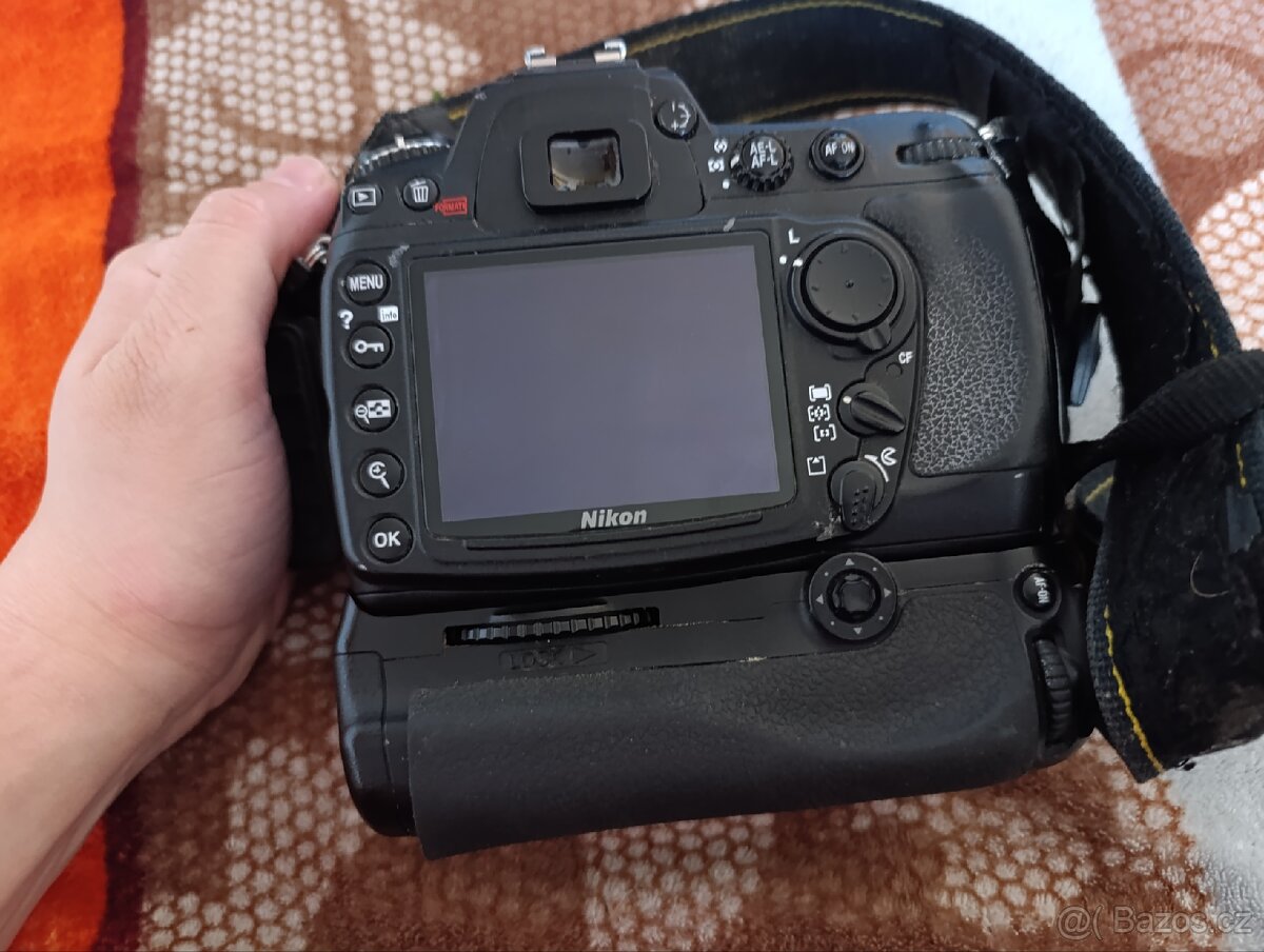 Fotoaparát Nikon D300 Tělo - 4