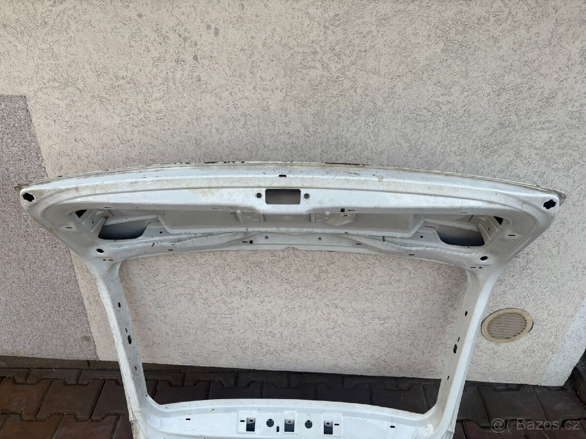 Škoda Octavia II Combi zadní 5 dveře - 4