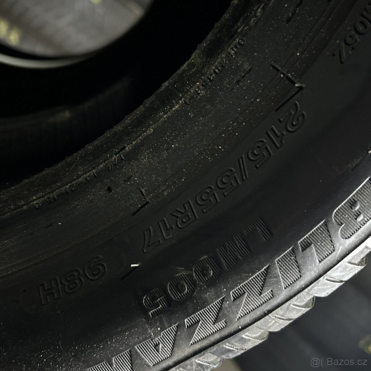 Zimní pneu 215/55 R17 98H Bridgestone 6,5-7mm - 4