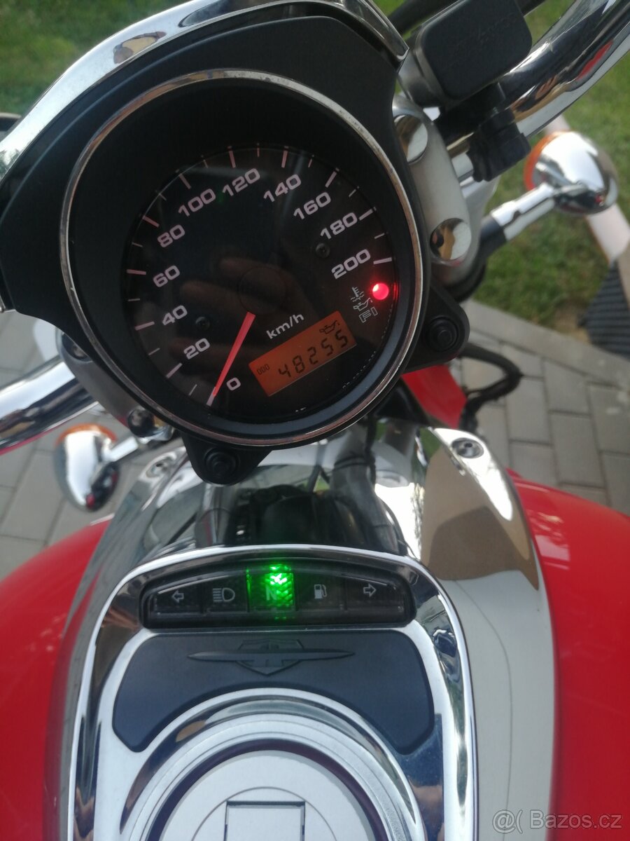 suzuki intruder m800 - 4