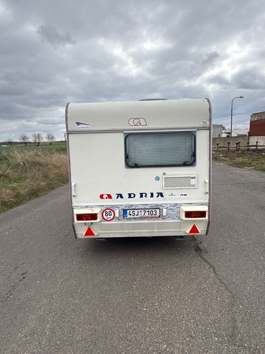 Prodám karavan Adria 430 - 4
