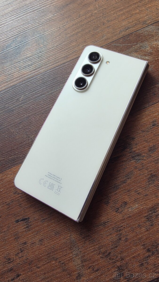 Samsung Galaxy Z Fold 5 - 4