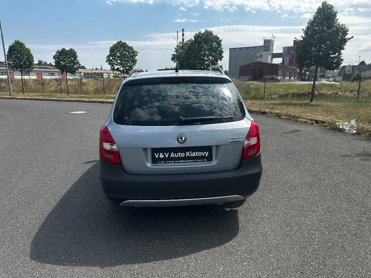 ŠKODA FABIA Scout 1.4 16V - 4