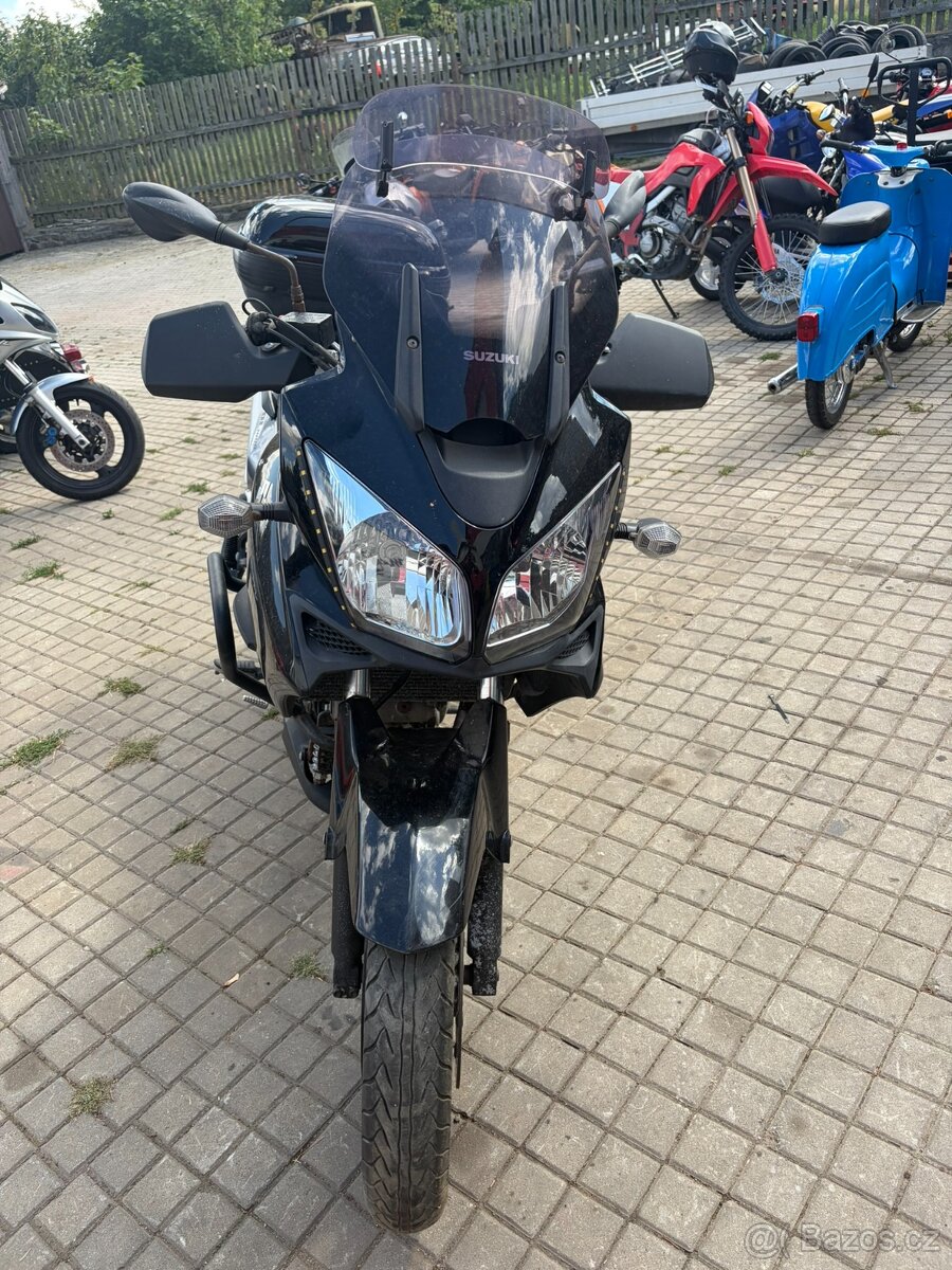 Suzuki DL1000 V-Storm 2007 - 4
