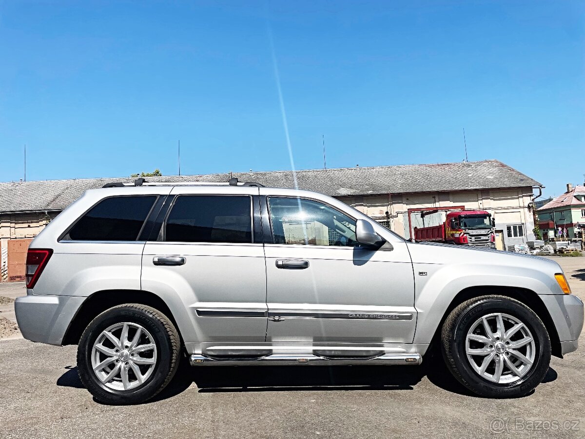 JEEP GRAND CHEROKEE OVERLAND 3.0CRD 4x4 143.000KM TOP STAV