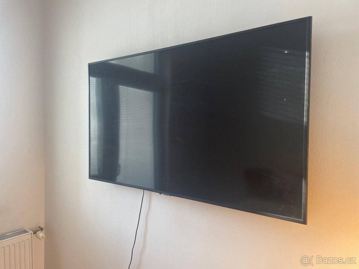 Samsung 55” 4K TV UHD HDR - 4