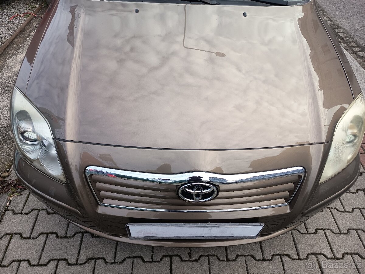Toyota Avensis combi 2,0D-4D Comfort ČR - 4