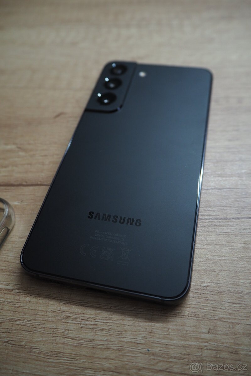 Samsung Galaxy S22 – 12 GB RAM / 256 GB, Navy – na náhradní - 4