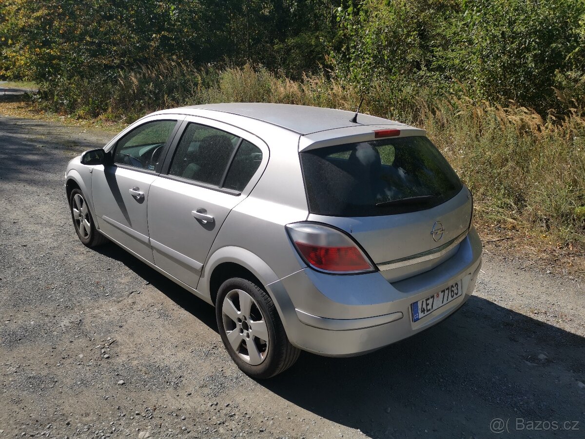 Opel Astra H 1.8 103kw - 4