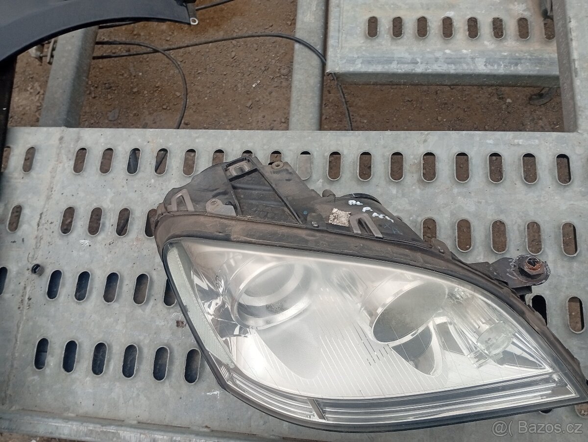 MERCEDES BENZ ML W164 PŘEDNÍ SVĚTLA KLASIK ŽÁROVKY - 4