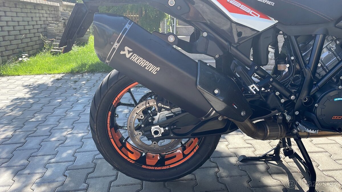 KTM 1290 Super Adventure S - 4