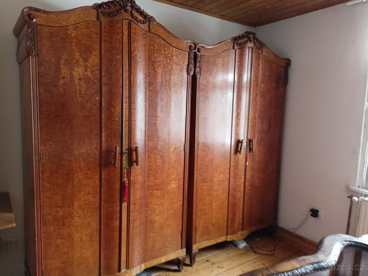 Starý nábytek - 4