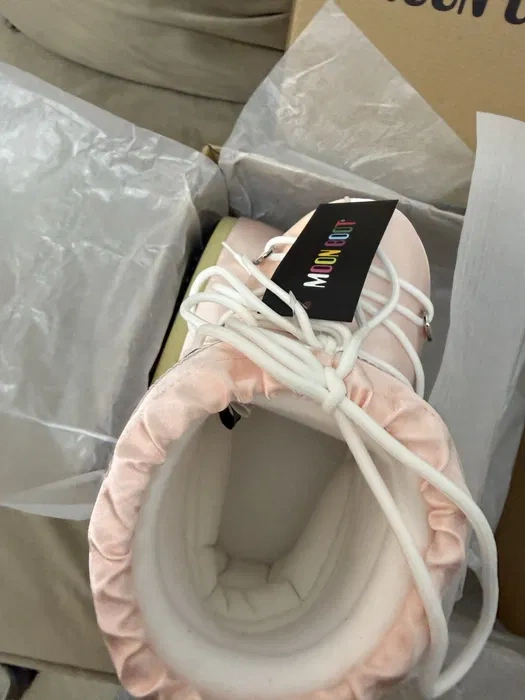 moon boot - 4