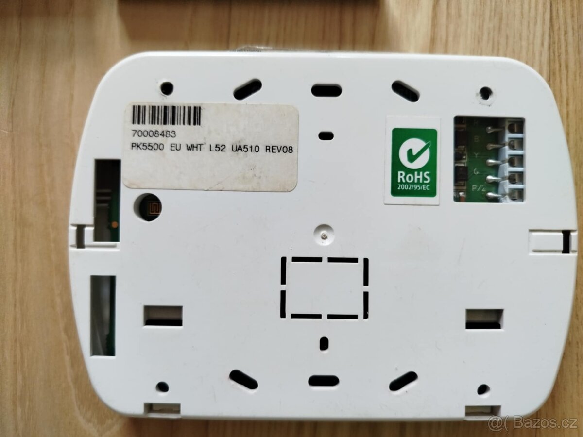 Zabezpečovací systém DSC 5010 s LCD klávesnici - 4