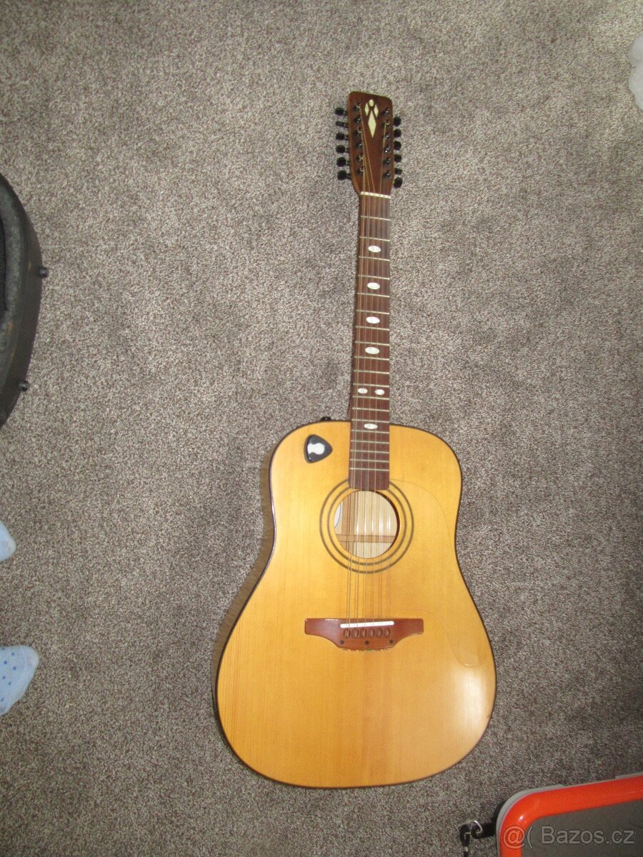 12 ti strunná kytara - 4