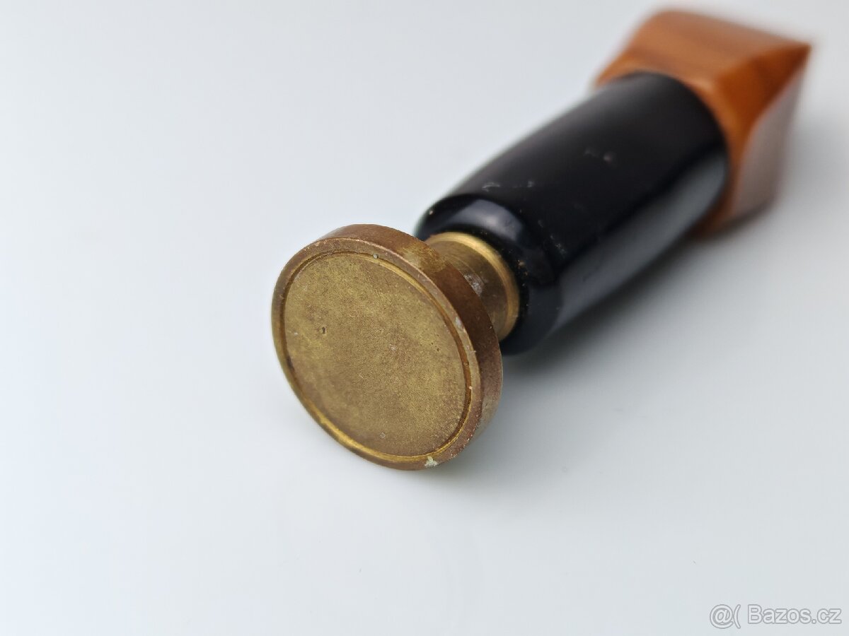 Staré pečetidlo - 4