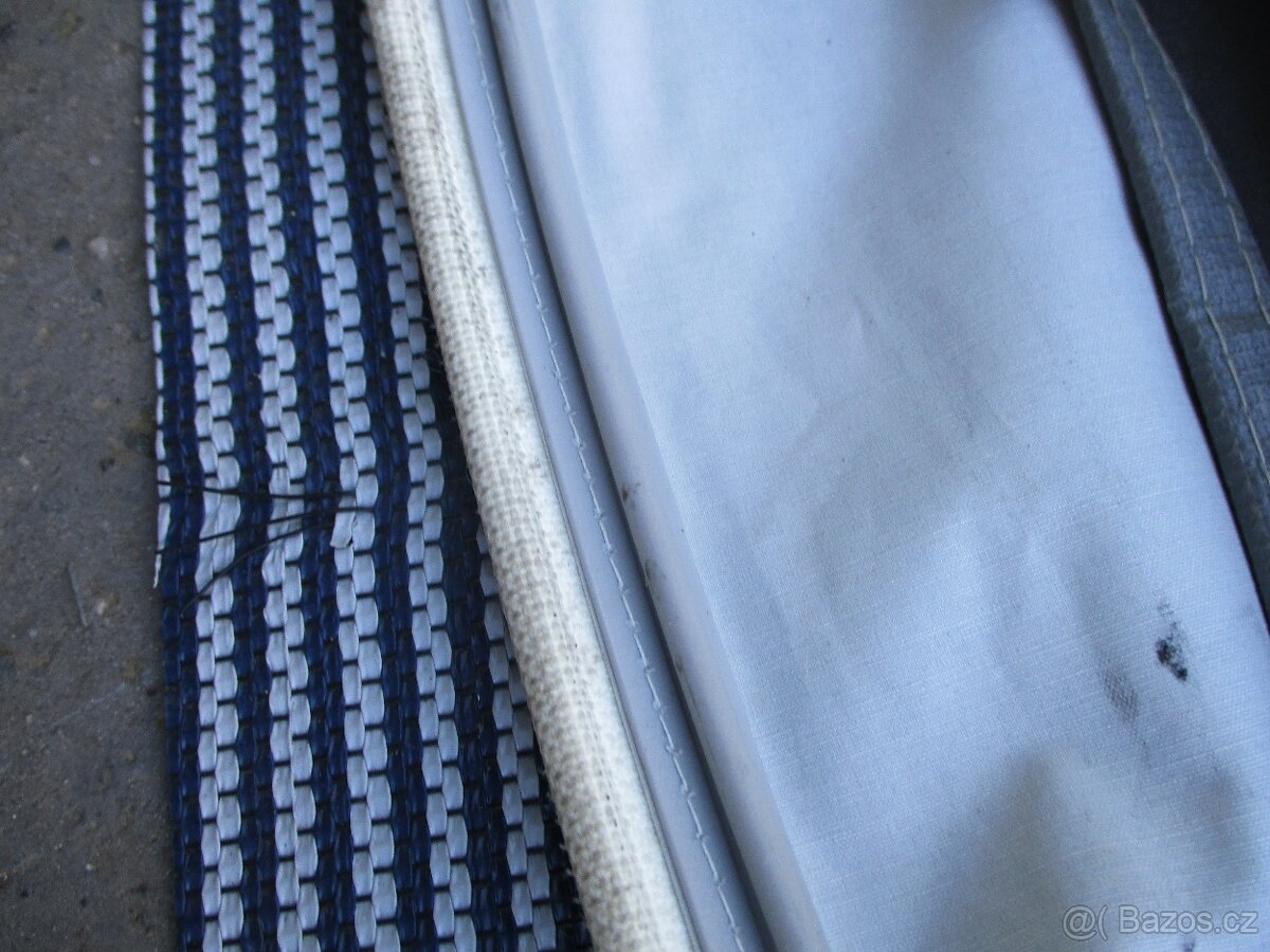 účko ke karavanu č. 280426 - 4