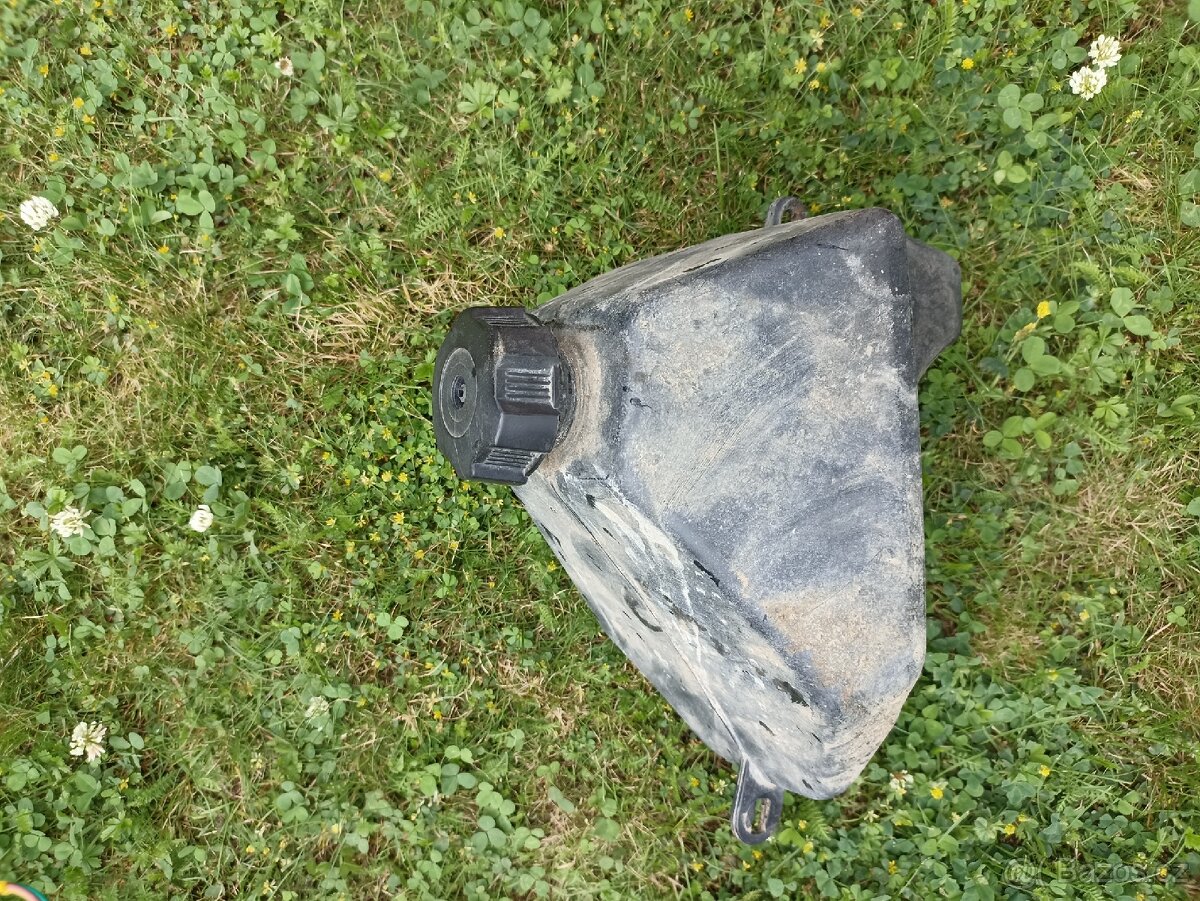 Čtyřkolka 125
